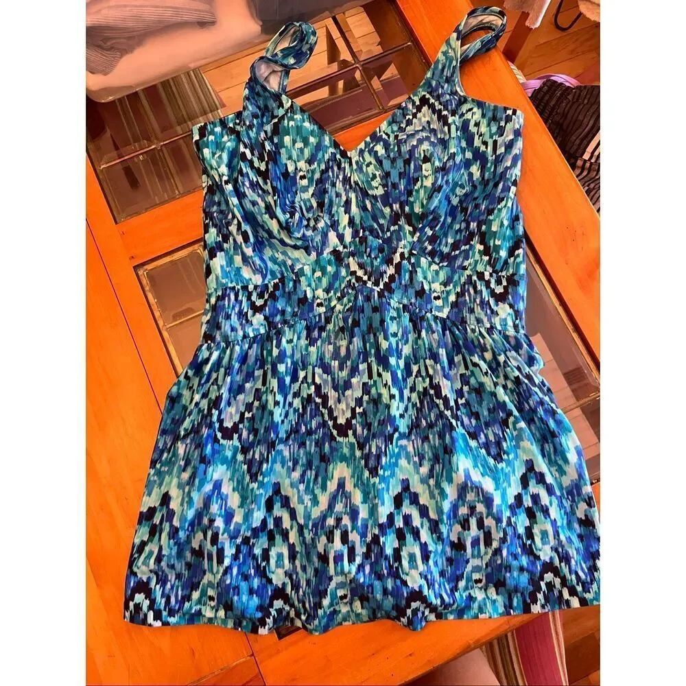 Maxine of Hollywood Women's Ikat Swim Dress One Piece Swimsuit Teal Blue Size 14